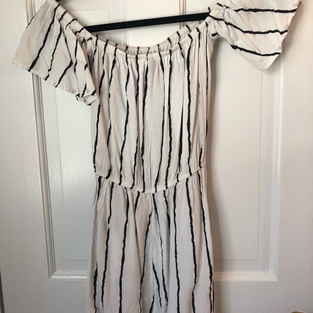 H&M romper - Picture 5 of 5